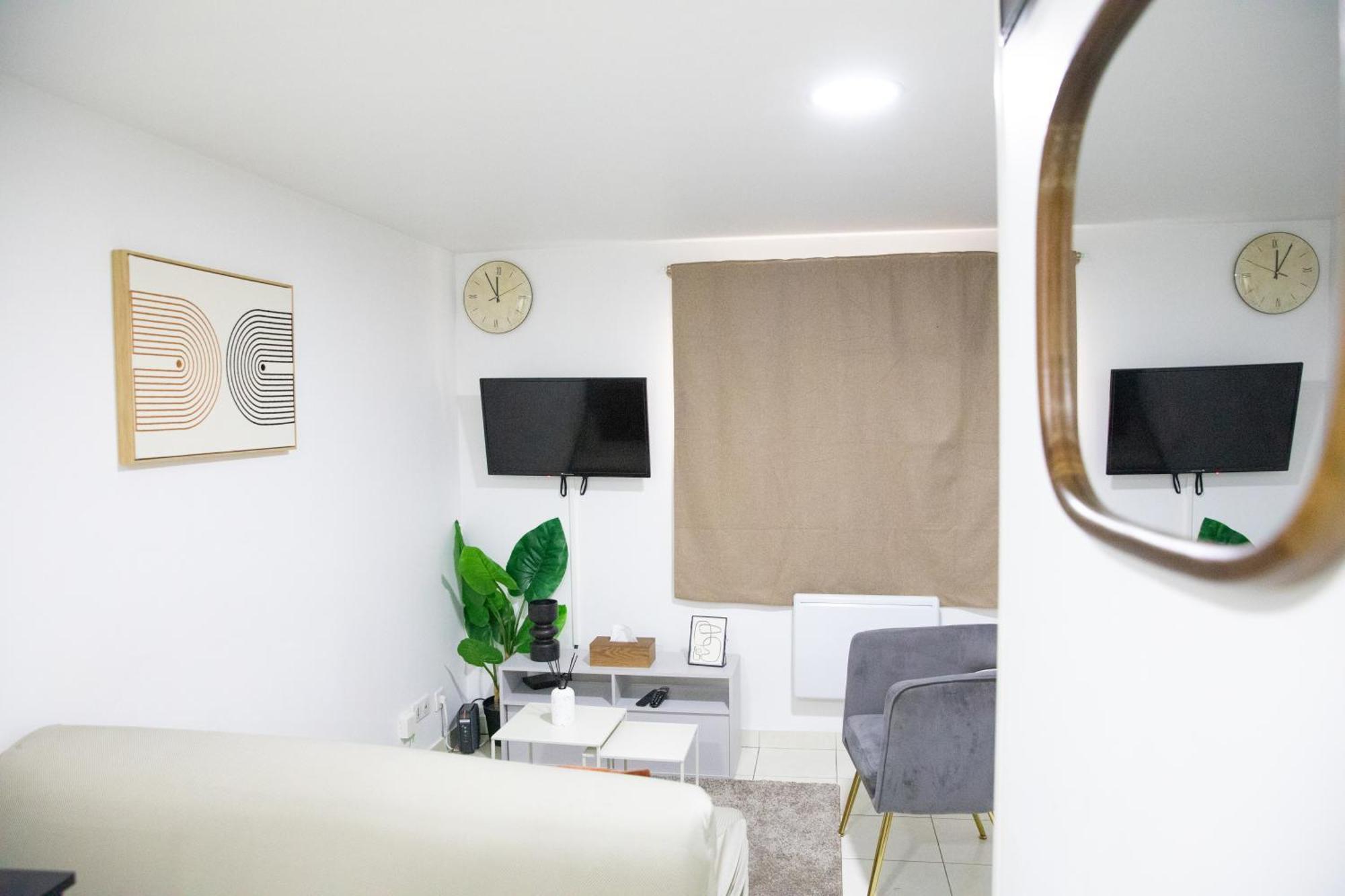 Le Relax Place - Metro 5 Bobigny Extérieur photo